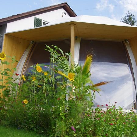 Rose-Marie'S Paradies Apartment Aesch Bagian luar foto